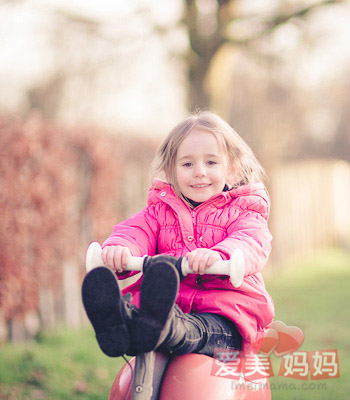 家長(zhǎng)過度保護(hù) 孩子的獨(dú)立性會(huì)變差 家長(zhǎng)過度保護(hù) 孩子的獨(dú)立性會(huì)變差