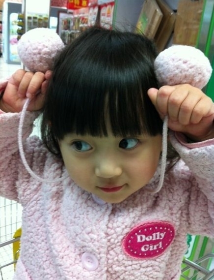 冬天加一件衣服 寶寶生長(zhǎng)慢1分 冬天加一件衣服 寶寶生長(zhǎng)慢1分