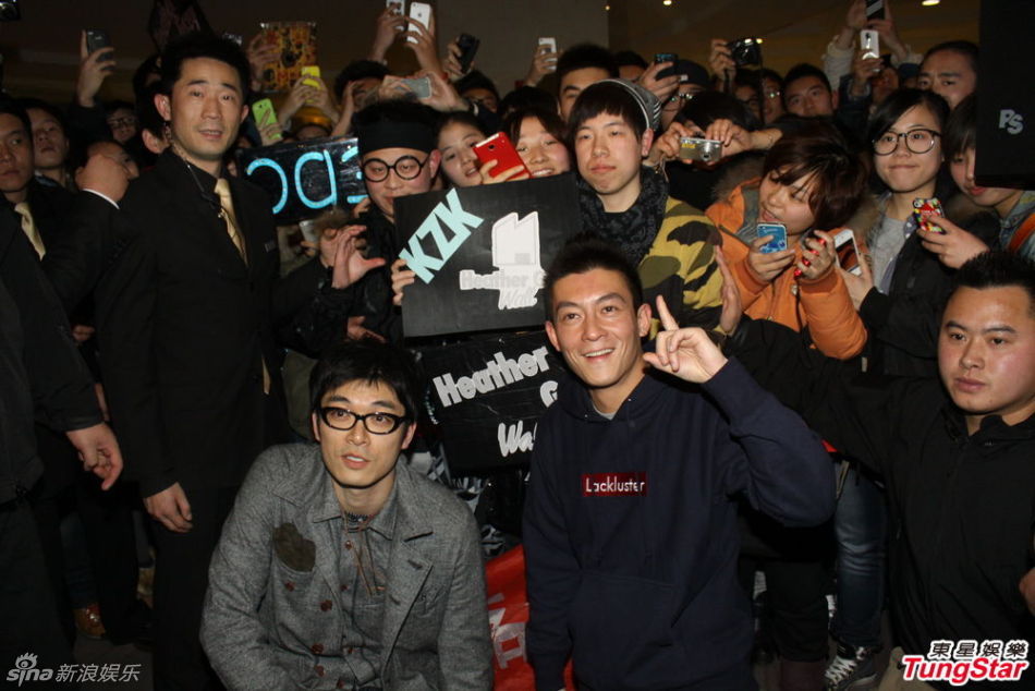 陳冠希助陣好友潮店開張 陳冠希助陣好友潮店開張