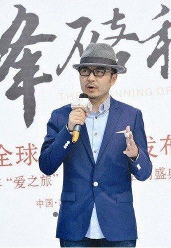 汪涵自曝年薪30萬。