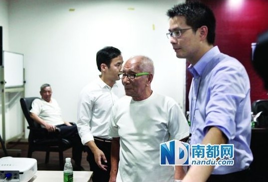 發(fā)布會(huì)現(xiàn)場(chǎng)，葉問(wèn)兒子葉準(zhǔn)中途離場(chǎng)。