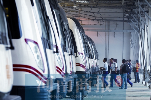 關(guān)于地鐵的任何一個小信息，都牽動著人們的神經(jīng)。