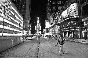 “史上最強(qiáng)風(fēng)暴”桑迪逼近美國東海岸 “史上最強(qiáng)風(fēng)暴”桑迪逼近美國東海岸