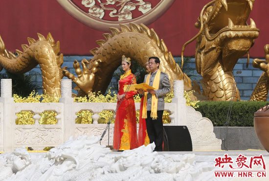 省委副書記、省政協(xié)主席葉冬松致歡迎詞。映象網(wǎng)記者 邵恰 攝