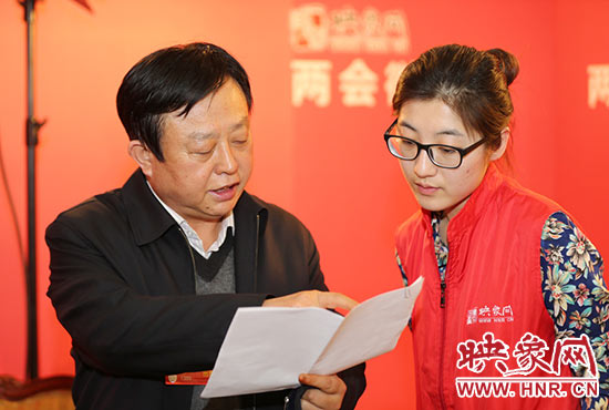 全國人大代表喬彬接受映象網(wǎng)采訪。