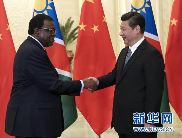 4月8日，國家主席習(xí)近平在北京人民大會(huì)堂會(huì)見納米比亞總理根哥布。新華社記者 龐興雷 攝