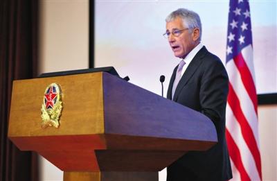 昨日下午，美國國防部長哈格爾在中國國防大學(xué)發(fā)表演講。