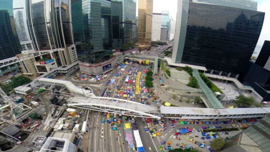 香港七千警力候命清場(chǎng)占中 香港七千警力候命清場(chǎng)占中