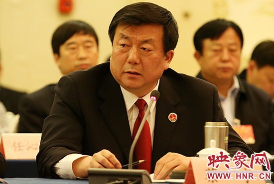 全國(guó)人大代表、河南省人民檢察院檢察長(zhǎng)蔡寧