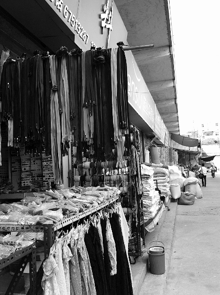 位于鄭州三環(huán)內的某批發(fā)市場