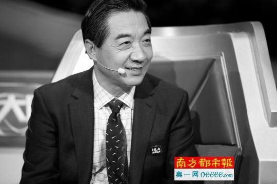 2015年12月24日，張召忠在《最強大腦》節(jié)目錄制現(xiàn)場。C FP資料圖