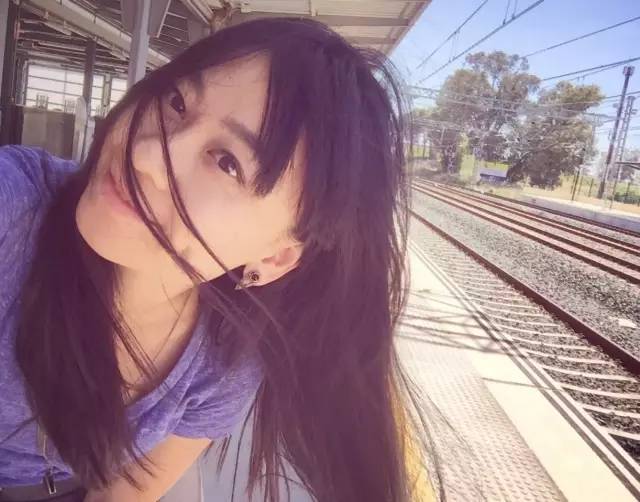 80后女子離鄉(xiāng)去迪拜工作 獨(dú)行36個國家100多城市