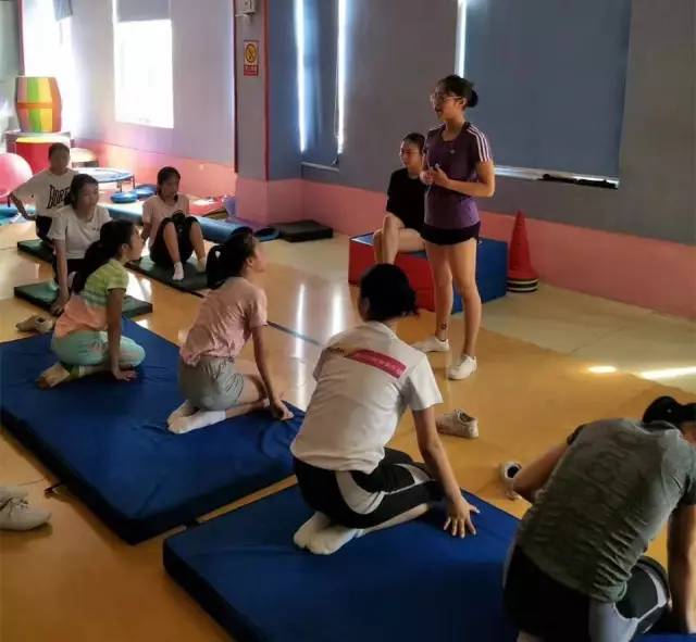 美少女高考577分 因有特長(zhǎng)北大要降219分錄取