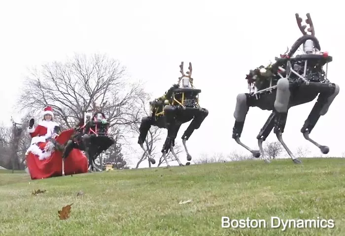 人形機器人阿特拉斯會后空翻了 網(wǎng)友：細思極恐