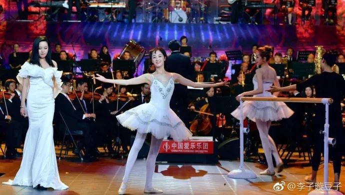 《創(chuàng)造101》主題曲公布，這個被吐槽油膩的c位是什么來頭？