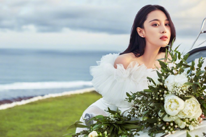 張馨予的婚紗成了淘寶爆款，知道價(jià)格后讓人大跌眼鏡！