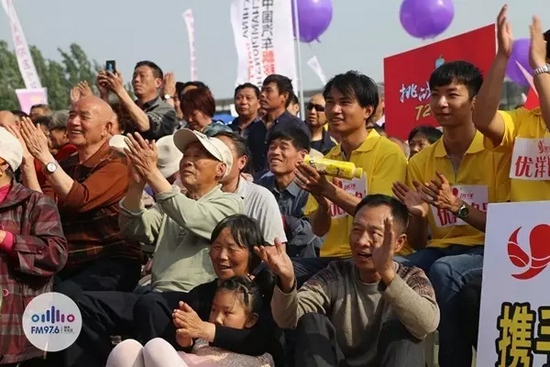 看你們的表情就知道，你們?cè)谙耄賮?lái)一段！