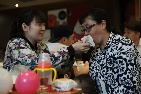 有了女兒后，我更能體會(huì)當(dāng)媽的辛苦與付出，謝謝你媽媽