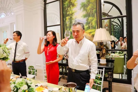 談得盡興，也要吃得開(kāi)心。