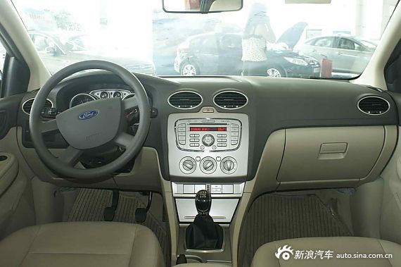 ?？怂箖蓭?jīng)典1.8MT 時尚型