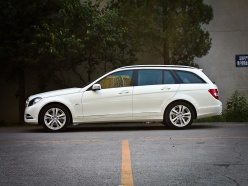 奔馳2011款奔馳C級旅行車 奔馳2011款奔馳C級旅行車