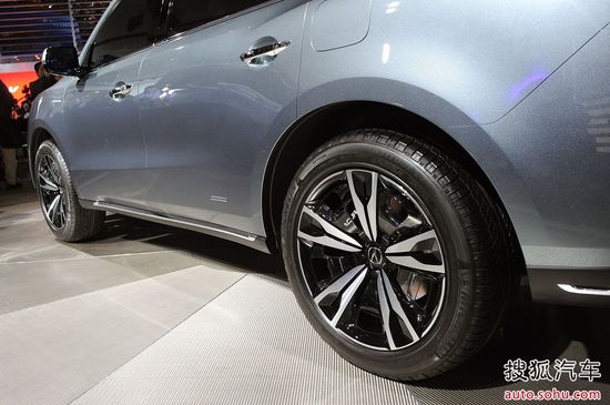 新款謳歌MDX紐約車展發(fā)布 新款謳歌MDX紐約車展發(fā)布