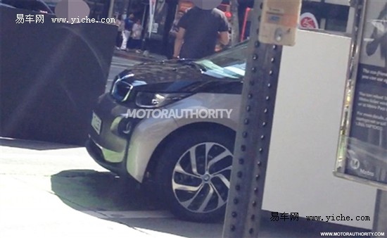 寶馬i3量產(chǎn)版內(nèi)飾諜照 寶馬i3量產(chǎn)版內(nèi)飾諜照