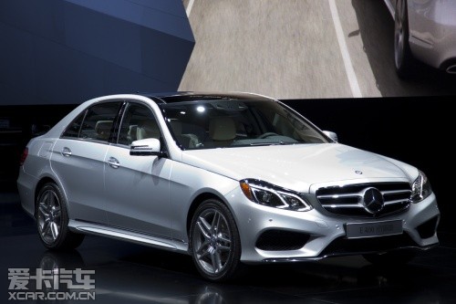 全新奔馳E搭2.0T發(fā)動機