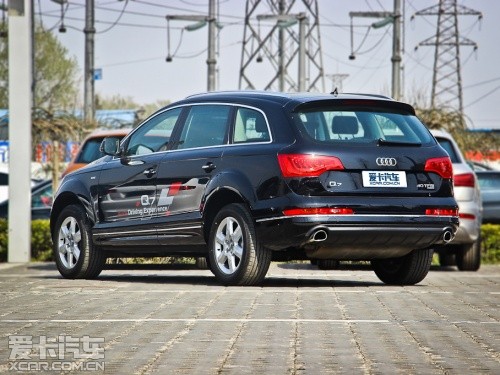 奧迪2013款奧迪Q7 奧迪2013款奧迪Q7