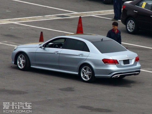 國產(chǎn)奔馳E級諜照曝光 國產(chǎn)奔馳E級諜照曝光