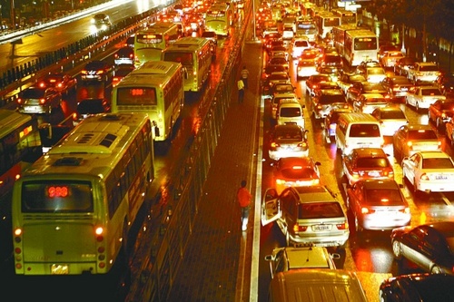 自主品牌汽車集體逃離京城 自主品牌汽車集體逃離京城