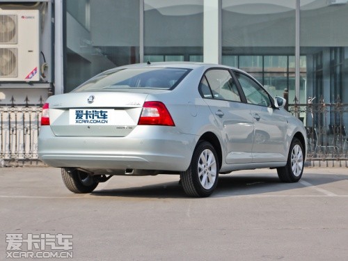 上海大眾斯柯達(dá)2013款Rapid 上海大眾斯柯達(dá)2013款Rapid