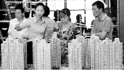 十一假期，人們問價的多，買房者少