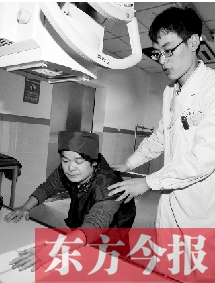 在國際殘疾人日到來之際，希望大家給這個群體多一些關(guān)愛