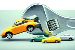 國慶節(jié)起，由國家質(zhì)檢總局發(fā)布的《家用汽車產(chǎn)品修理、更換、退貨責(zé)任規(guī)定》(簡稱汽車“三包”)將正式實施。不少業(yè)內(nèi)人士表示，汽車“三包”政策的落實，二手車市場或?qū)⒌靡浴跋磁啤薄? oldsrc=