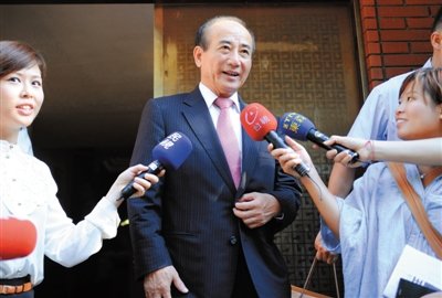 9月11日，王金平前往國民黨考紀(jì)會時(shí)回答記者提問。