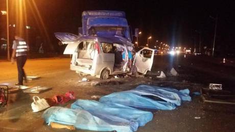 哈爾濱車禍致8人遇難 哈爾濱車禍致8人遇難