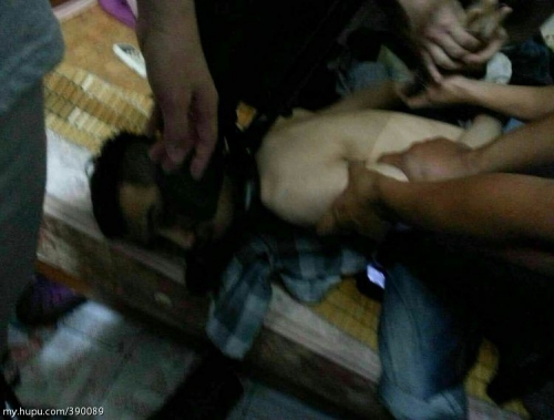 廣東:女店員舉報(bào)小偷慘遭割喉現(xiàn)場 廣東:女店員舉報(bào)小偷慘遭割喉現(xiàn)場