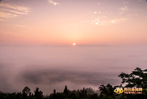 四川達州現(xiàn)輻射霧似海市蜃樓 四川達州現(xiàn)輻射霧似海市蜃樓