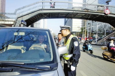 交警將嚴(yán)查黃標(biāo)車