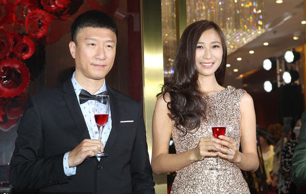 圖為孫紅雷、王駿迪夫婦。