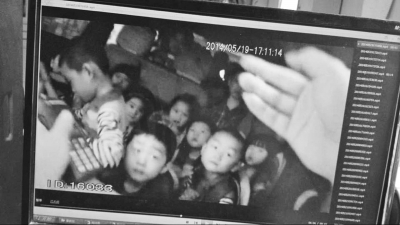 執(zhí)法記錄儀還原當(dāng)時(shí)畫面 執(zhí)法記錄儀還原當(dāng)時(shí)畫面