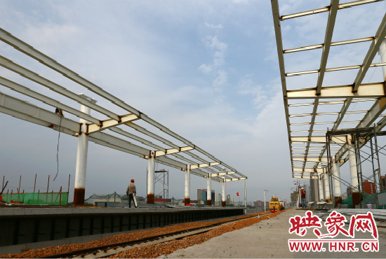 鄭信路站的主體框架已經(jīng)完工。