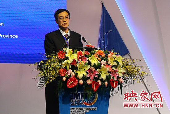 鄭州航空港區(qū)管委會(huì)主任張延明。