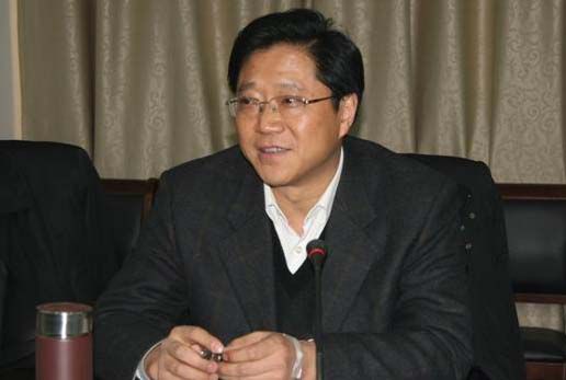 銅陵市委召開(kāi)全市領(lǐng)導(dǎo)干部會(huì)議宣布安徽省委決定，提名銅陵市委副書(shū)記倪玉平為銅陵市人民政府市長(zhǎng)候選人。