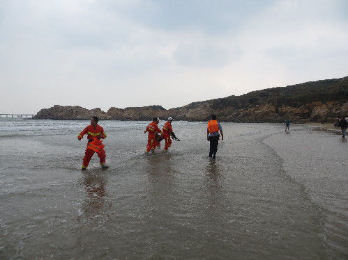 搜救現(xiàn)場 搜救現(xiàn)場