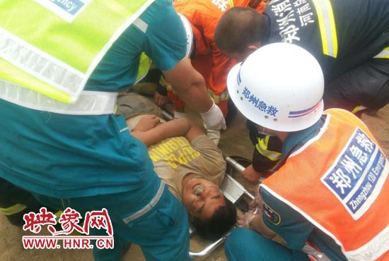 事故現(xiàn)場(chǎng)，一人被救出