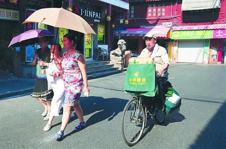 午后兩三點(diǎn)臭氧污染最嚴(yán)重，市民盡量避免戶外活動(dòng)。