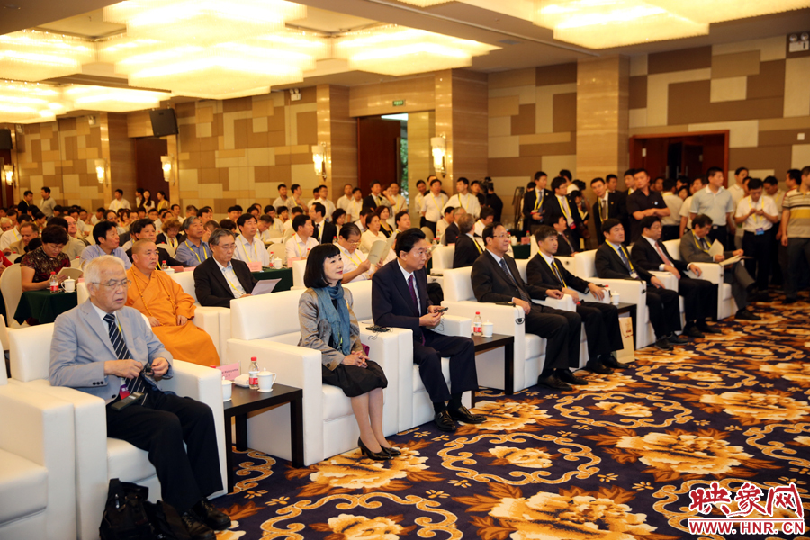 重要嘉賓、著名學(xué)者云集嵩山論壇。