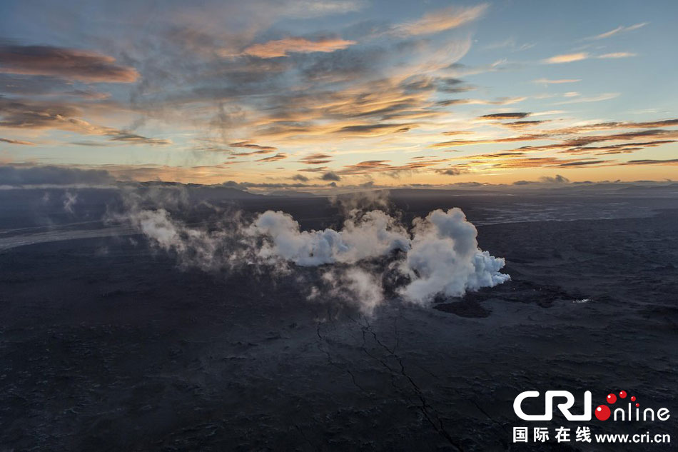 冰島火山噴發(fā)進入紅色預(yù)警 冰島火山噴發(fā)進入紅色預(yù)警